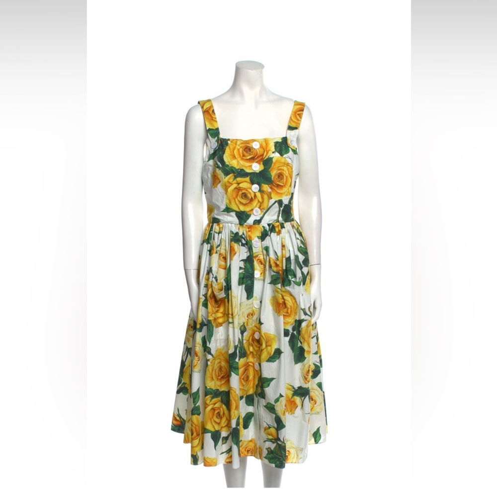 NWOT Dolce & Gabbana dress size 8 US